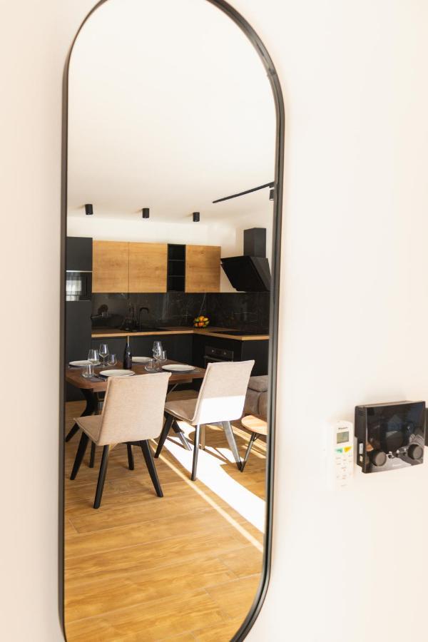 Life With Free Parking Apartment Pula